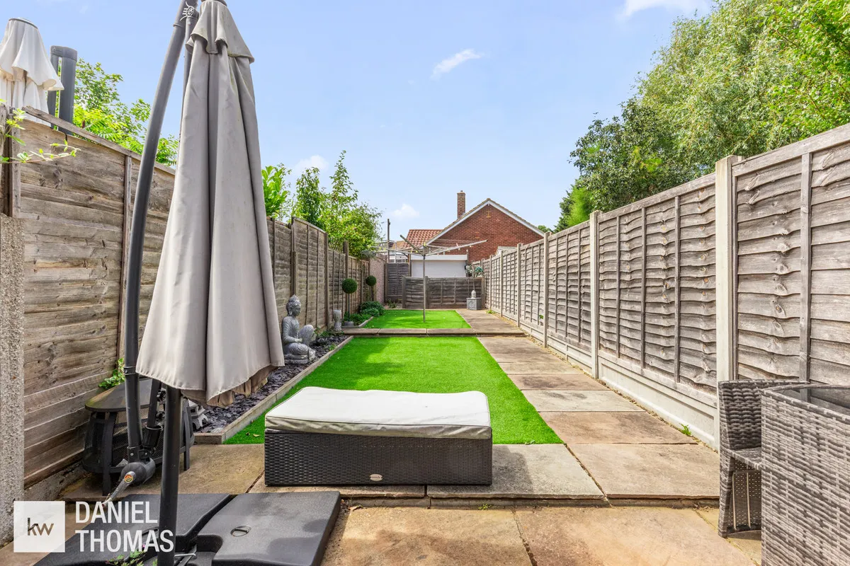 Broomstick Hall Road, Waltham Abbey, EN9, photo 16