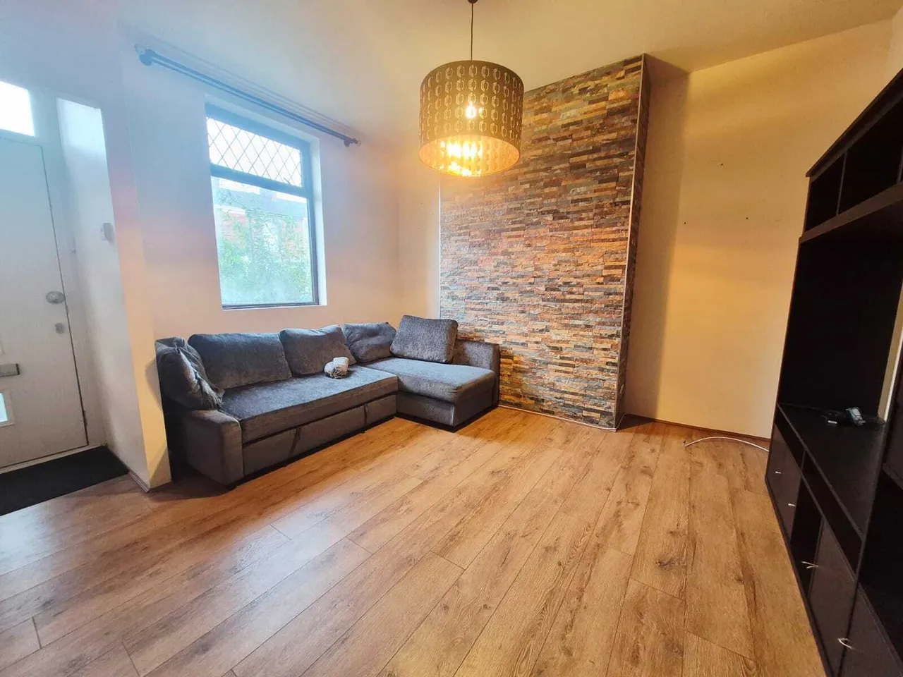 2 bed house to rent, Kings Bridge Street, BB2