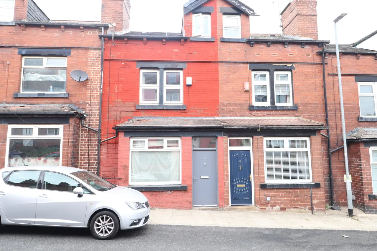 Athlone Grove, Leeds, LS12, photo 11