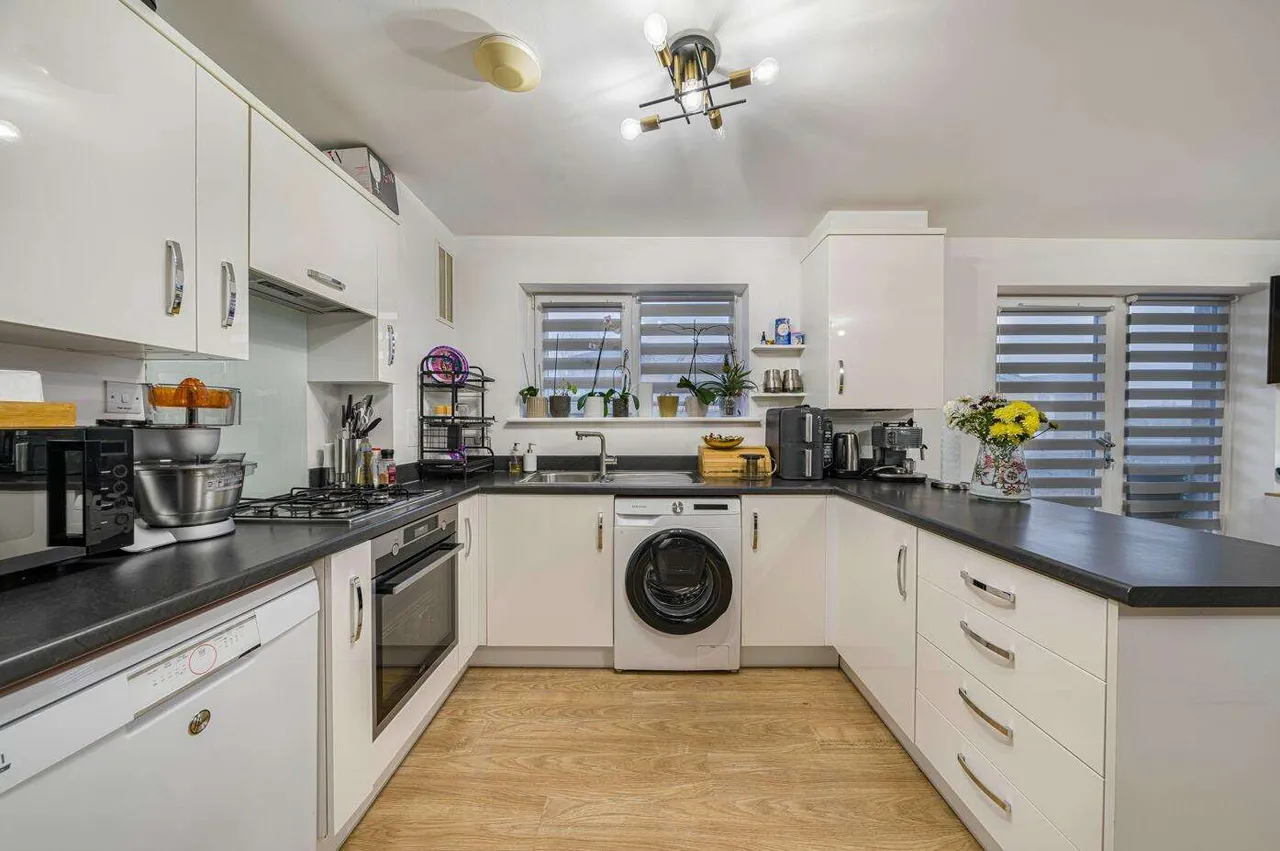 Lady Jane Place, Dartford, DA1, photo 5