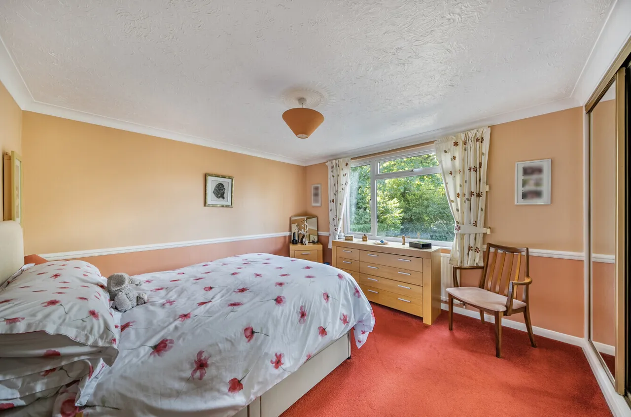 Fenns Lane, West End, GU24, photo 23