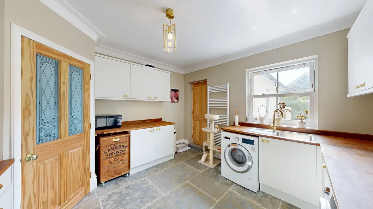 Green Lane, Capel-le-Ferne, CT18, photo 10