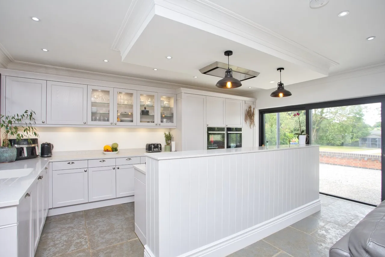 Green Lane, Capel-le-Ferne, CT18, photo 3