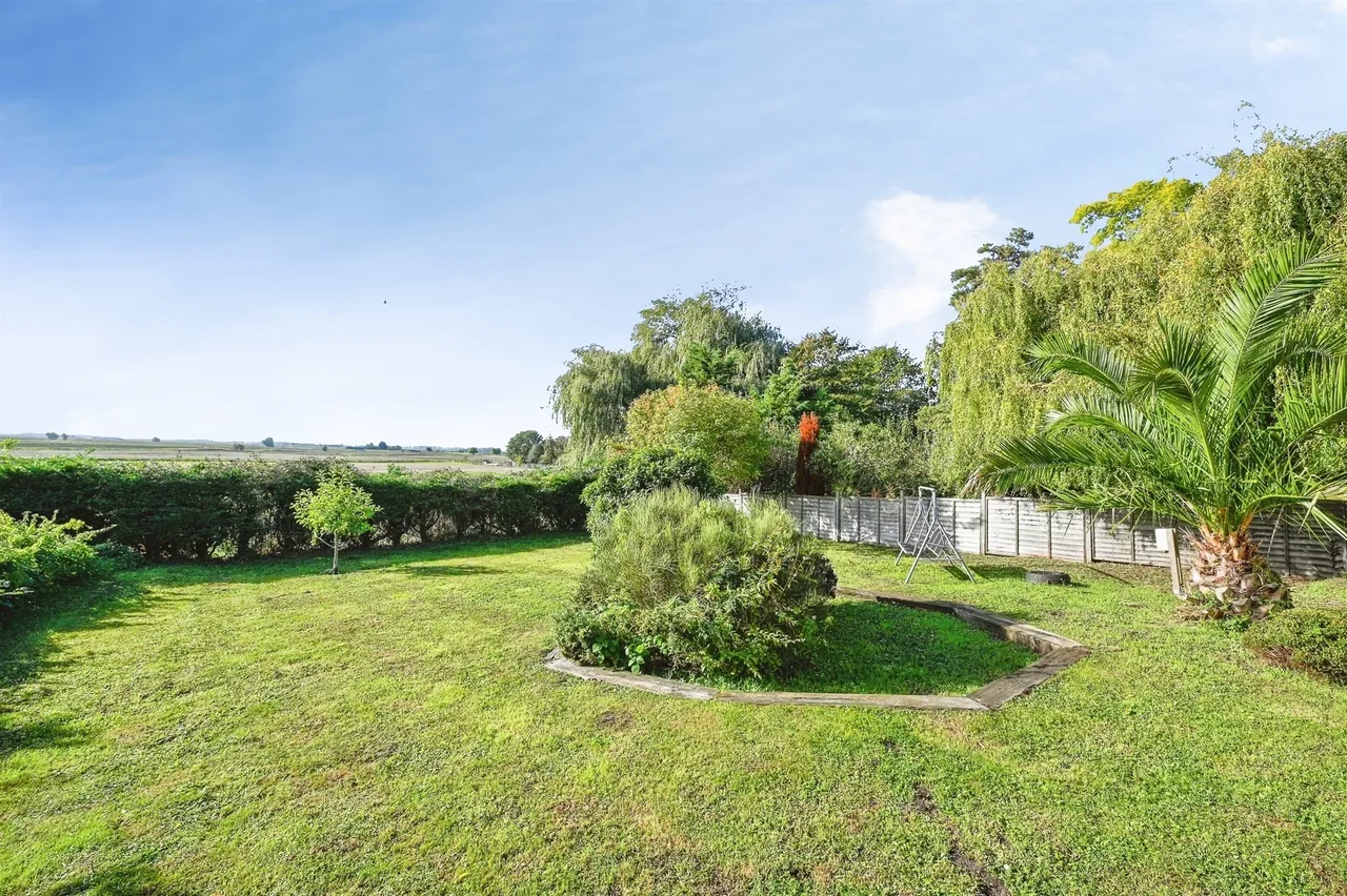 Feltwell Road, Southery, PE38, photo 12