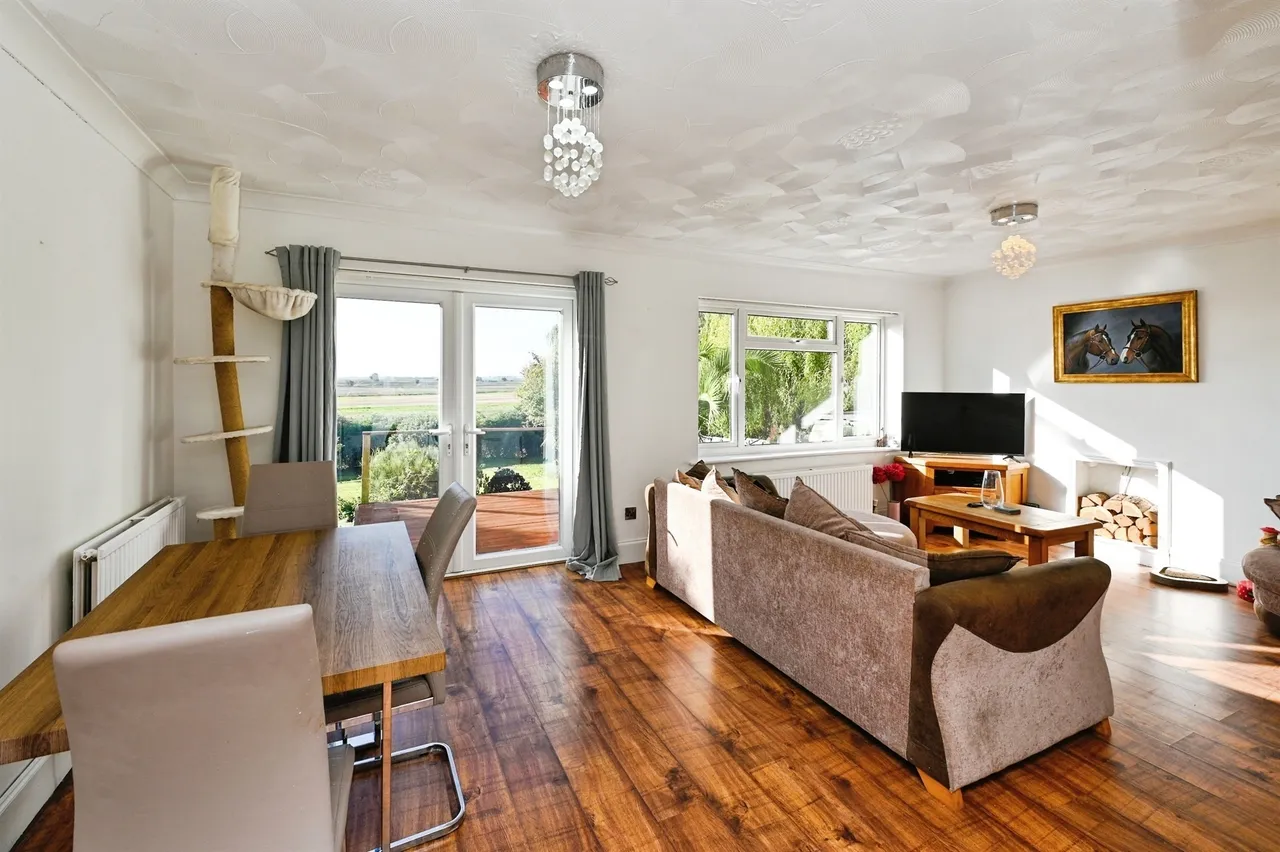 Feltwell Road, Southery, PE38, photo 4