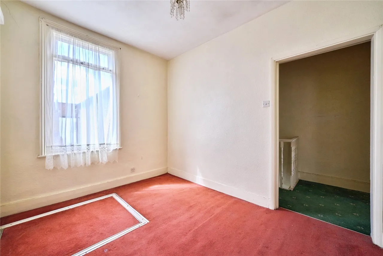 Chester Road, London, E16, photo 12