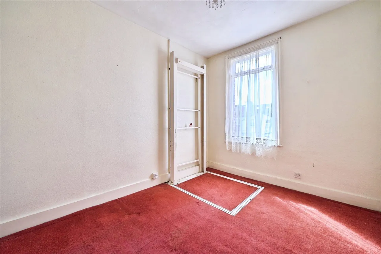 Chester Road, London, E16, photo 11