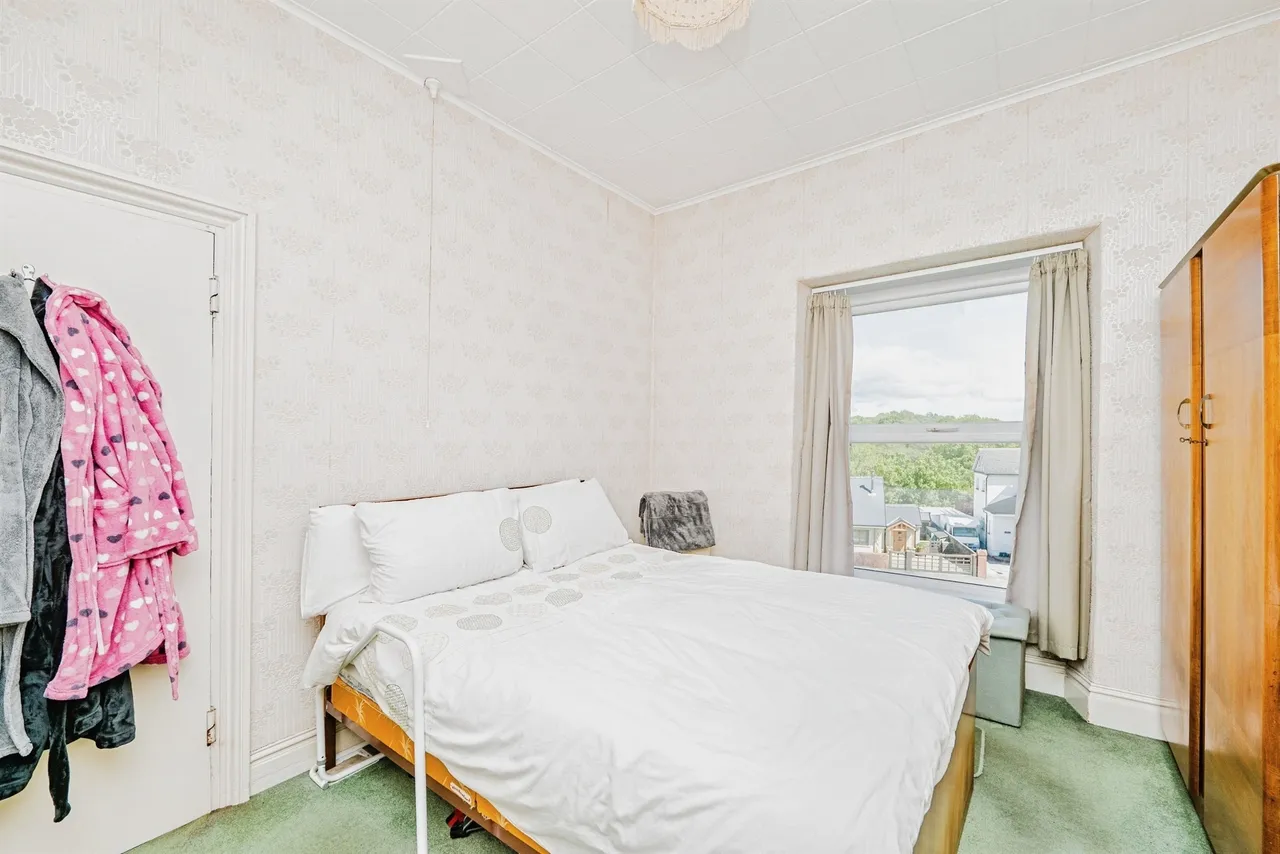 Derllwyn Road, Bridgend, CF32, photo 20