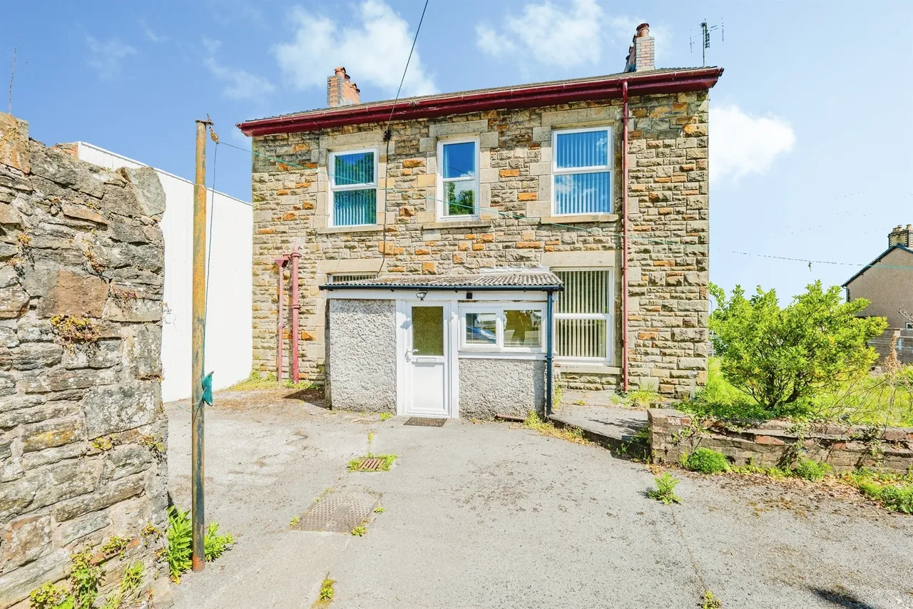 Derllwyn Road, Bridgend, CF32, photo 29