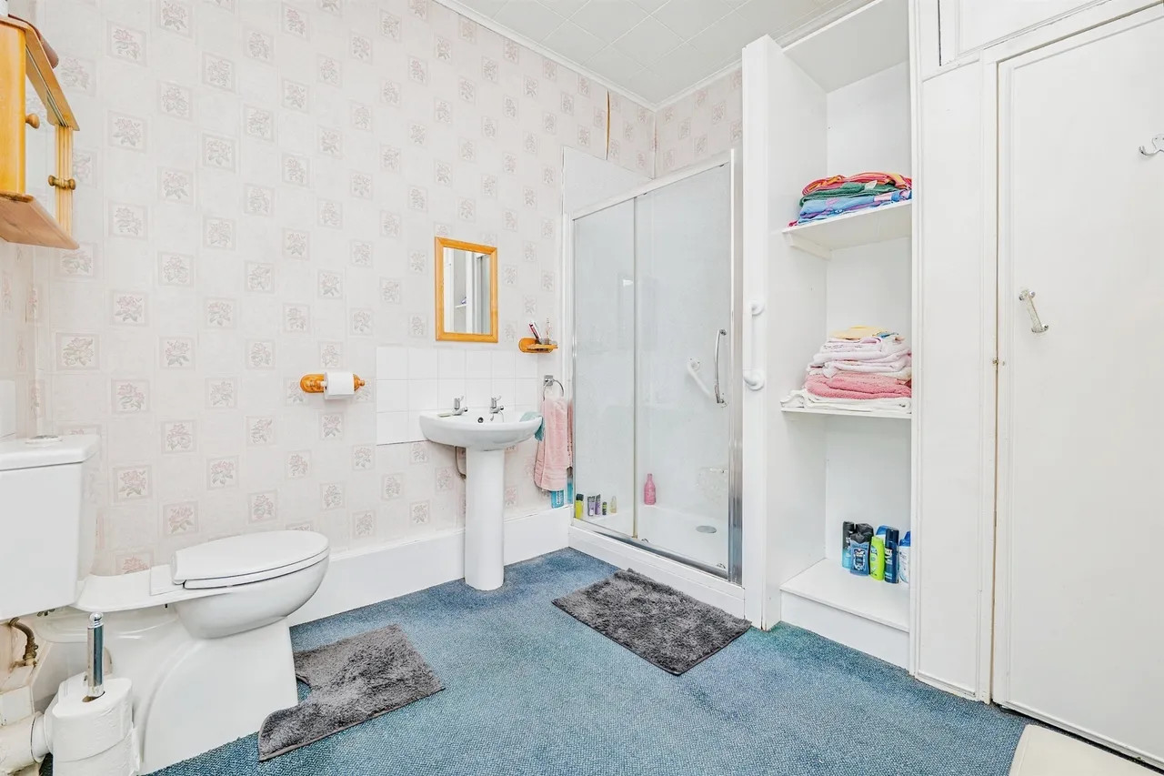 Derllwyn Road, Bridgend, CF32, photo 28