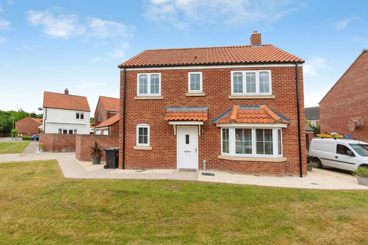 4 bed house for sale — Dunnock Close, Branston, Lincoln, Lincolnshire, LN4