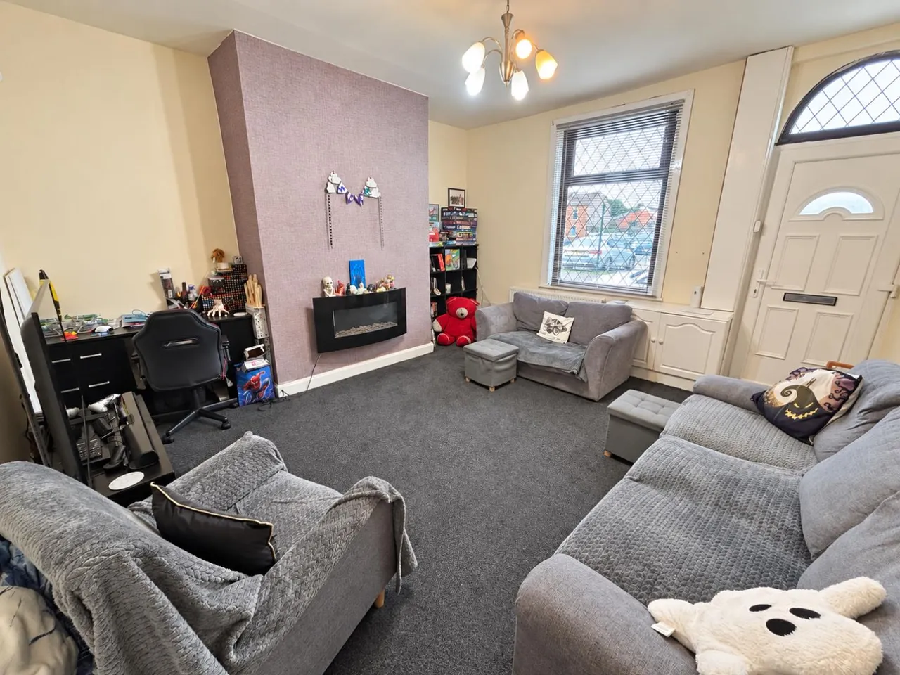 Holland Street, Radcliffe, M26, photo 2