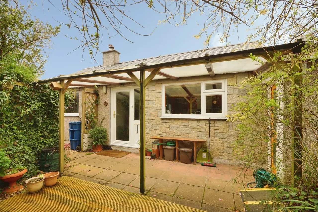 3 bed property for sale, Bryn Eithin, Talsarnau, LL47