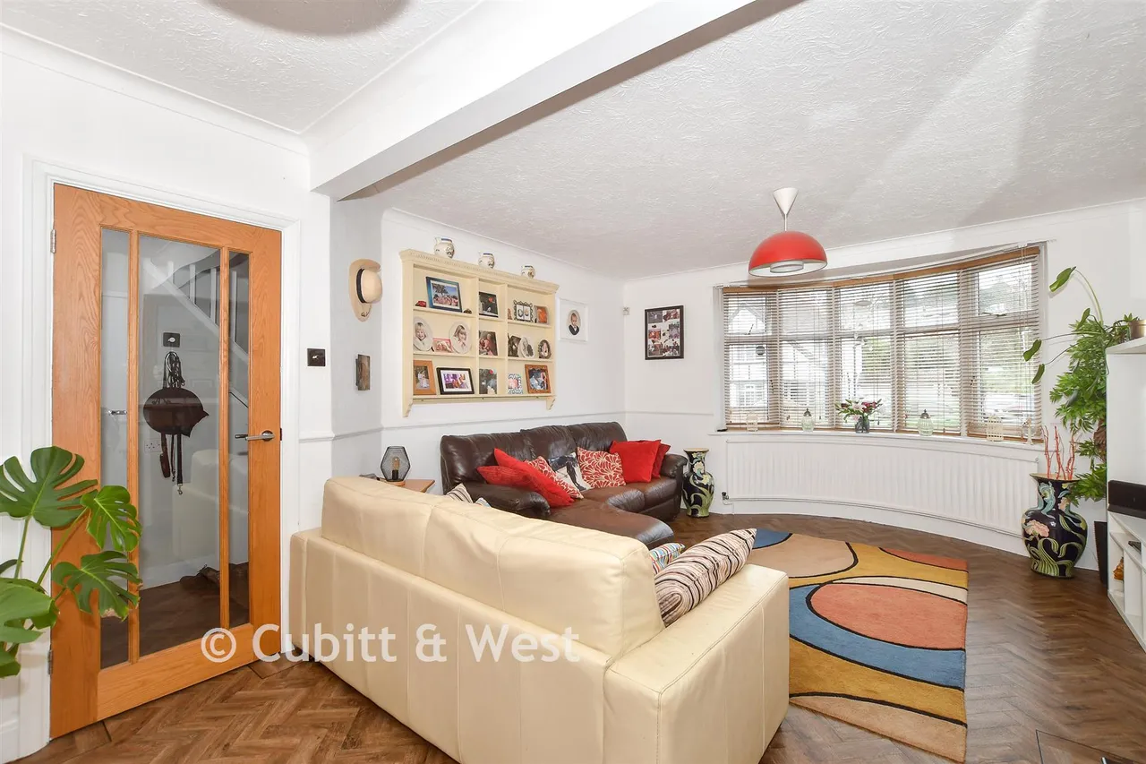 Carden Avenue, Patcham, BN1, photo 13