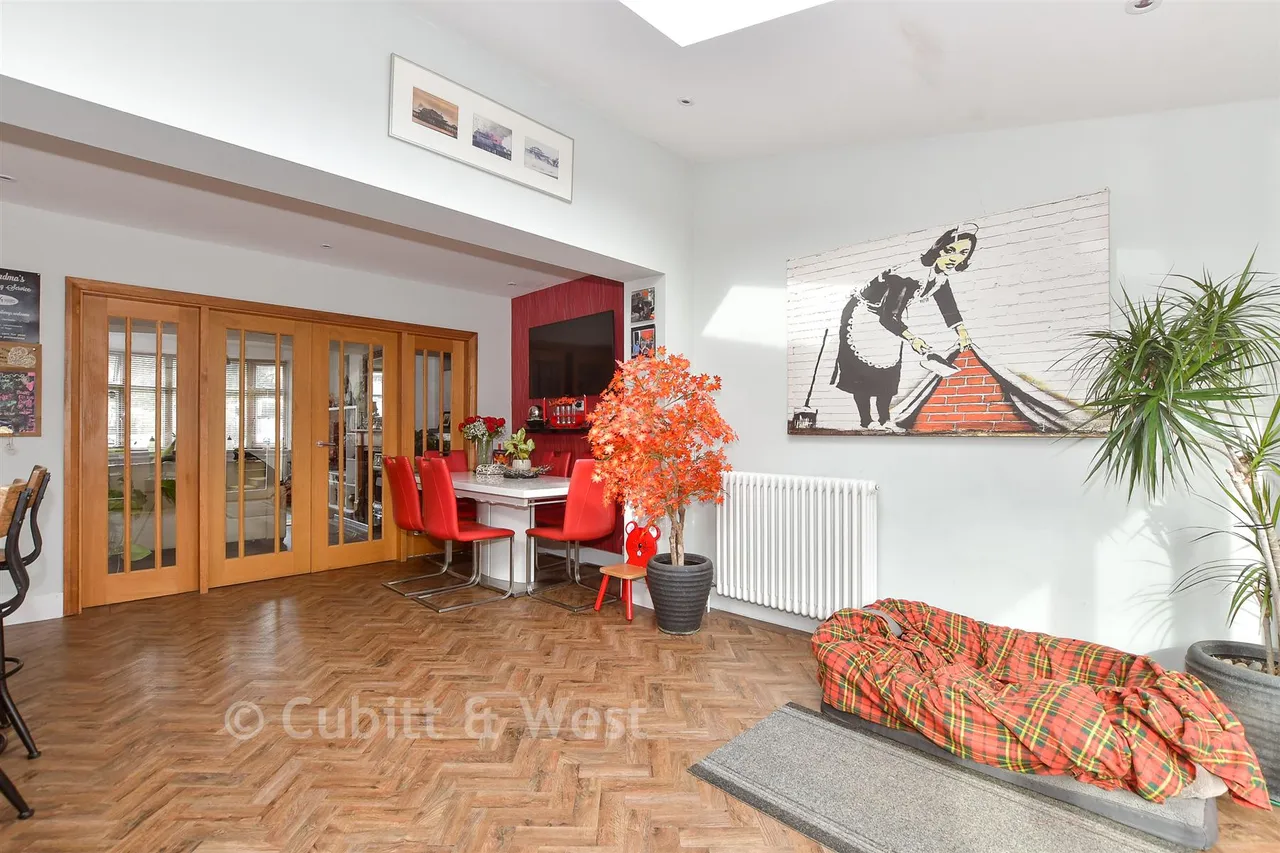 Carden Avenue, Patcham, BN1, photo 5
