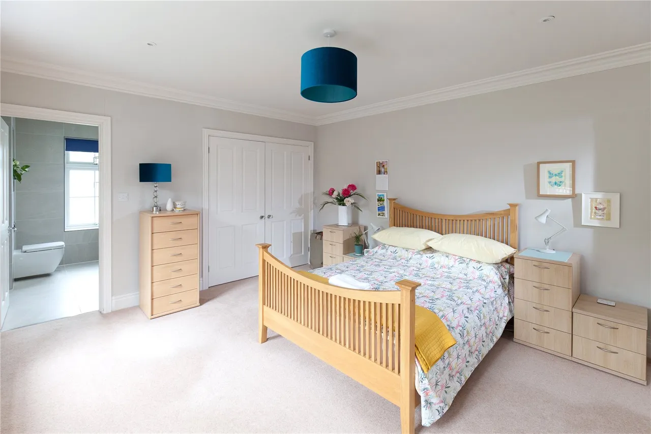Barrs Avenue, New Milton, Hampshire, BH25 5HL, photo 14