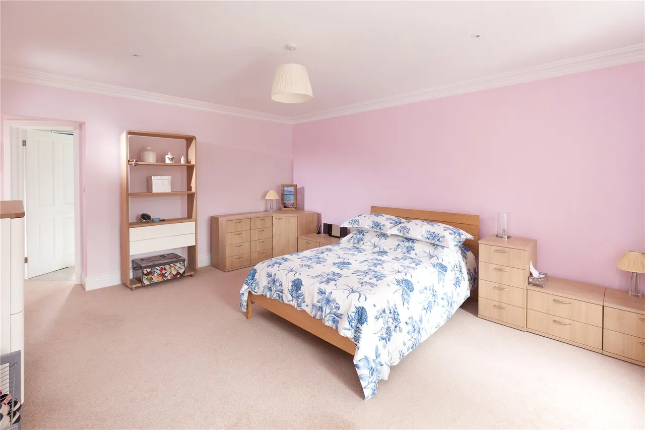 Barrs Avenue, New Milton, Hampshire, BH25 5HL, photo 10