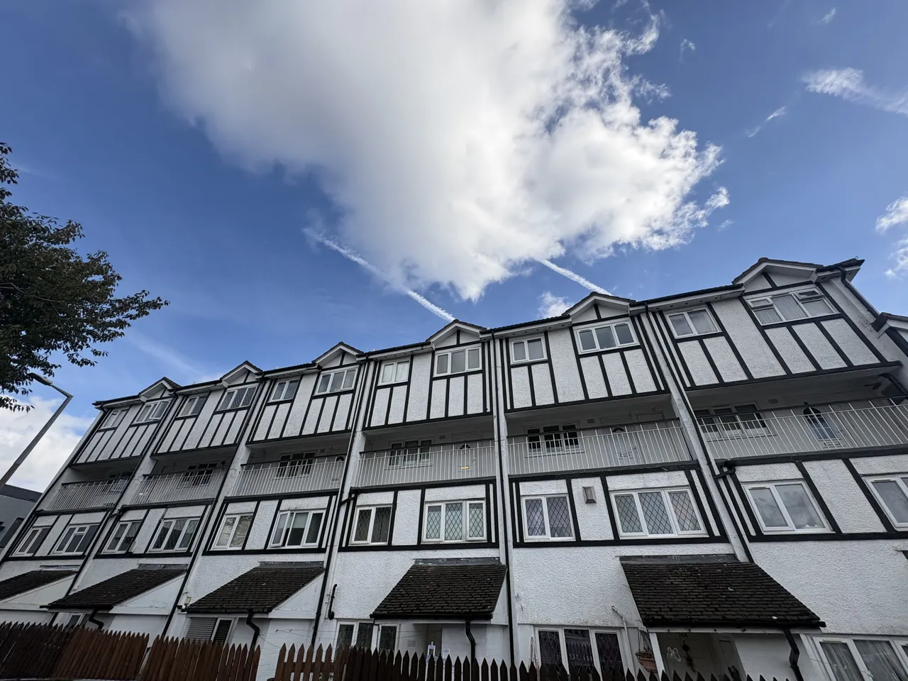 3 bed flat to rent, Scribbans Close, Smethwick, B66