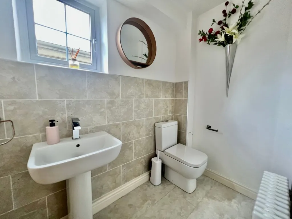 Boston Spa ~ Beeches End, Wetherby, LS23, photo 13