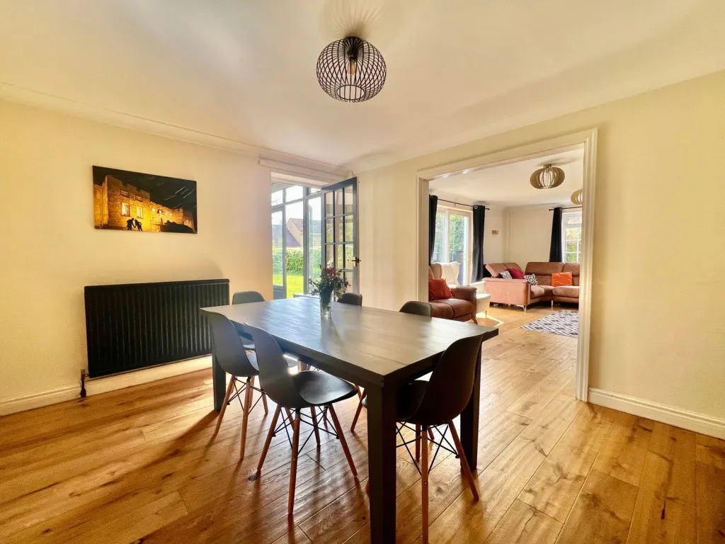 Boston Spa ~ Beeches End, Wetherby, LS23, photo 9