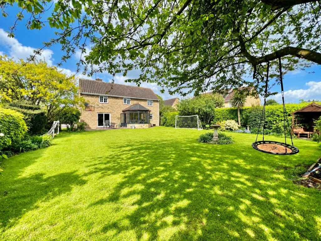Boston Spa ~ Beeches End, Wetherby, LS23, photo 3