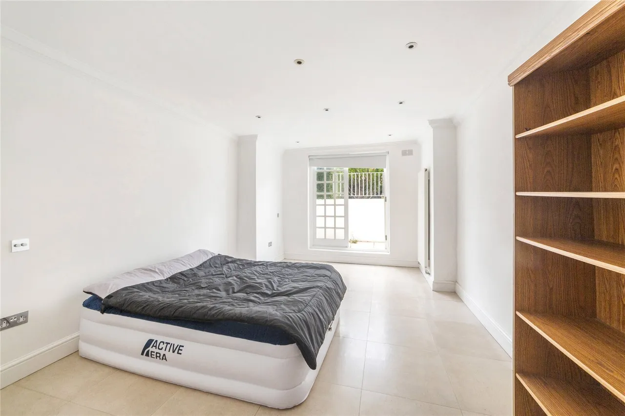Bracknell Gardens, Hampstead, NW3, photo 12