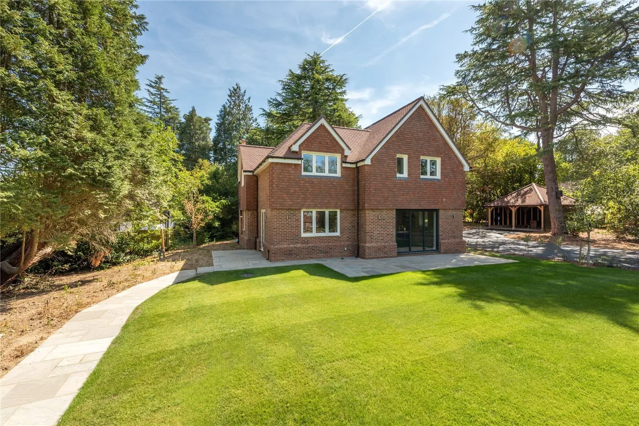 Bechwood Close, Tadworth, KT20, photo 5