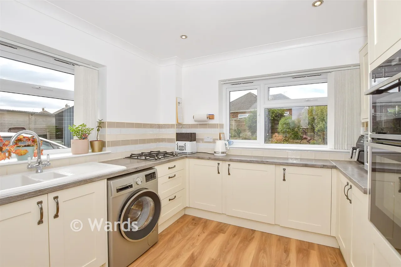 Heathside Avenue, Coxheath, ME17, photo 3