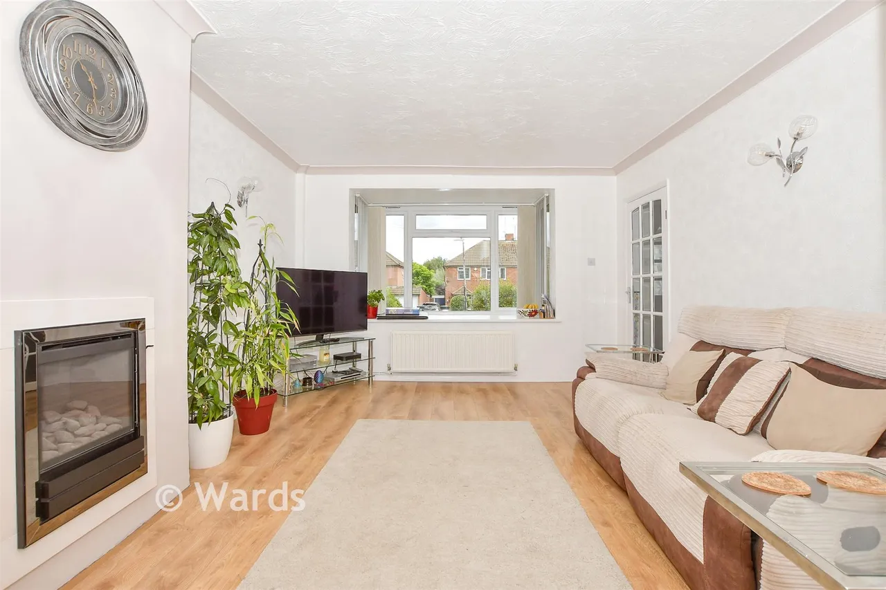 Heathside Avenue, Coxheath, ME17, photo 2