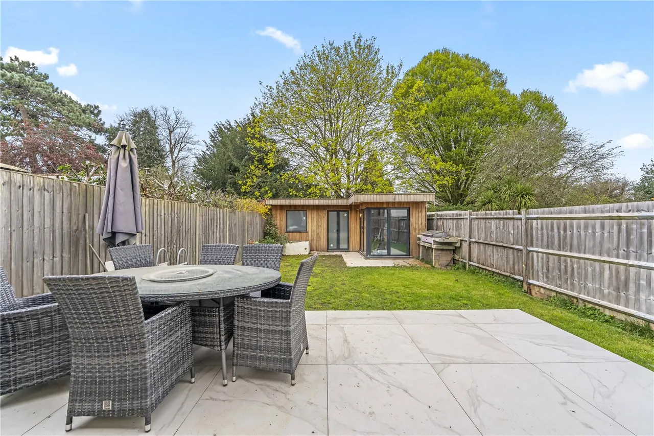 Ryecroft Avenue, Twickenham, TW2, photo 10
