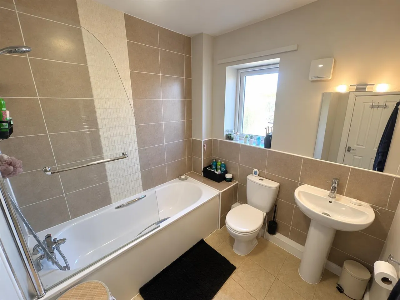 Hobbs Drive, Manchester, M22, photo 8