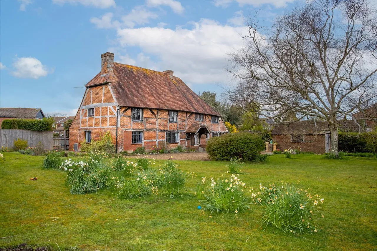 4 bed house for sale — 19 Anker Lane, Stubbington, Fareham