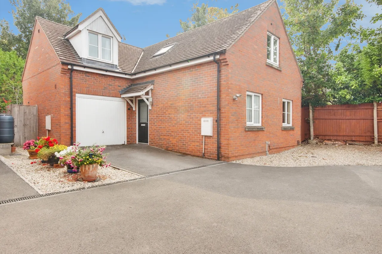 4 bed house for sale — Vine Terrace, Kingsholm, Gloucester, GL1