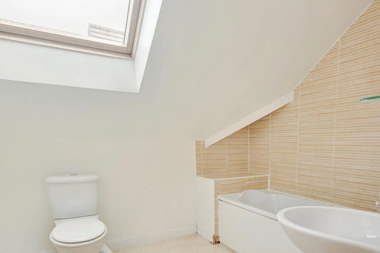 Vine Terrace, Kingsholm, Gloucester, GL1, photo 10