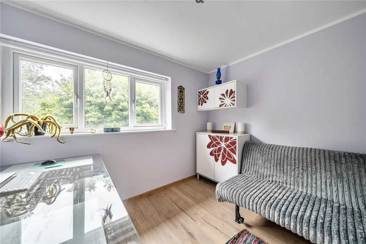 Hopwood Road, Middleton, M24, photo 13