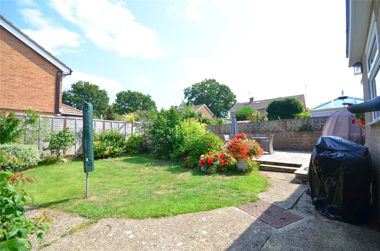 Hackenden Lane, East Grinstead, RH19, photo 11