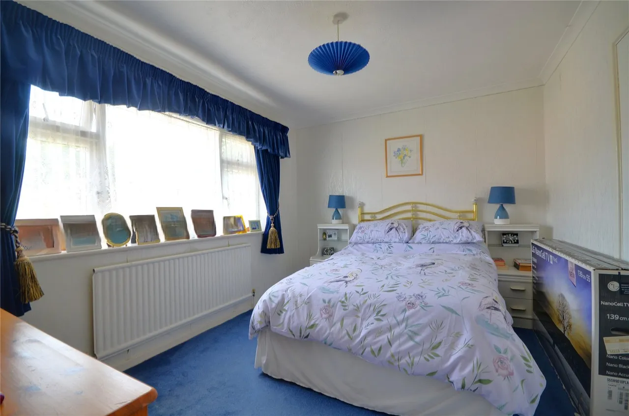 Hackenden Lane, East Grinstead, RH19, photo 5
