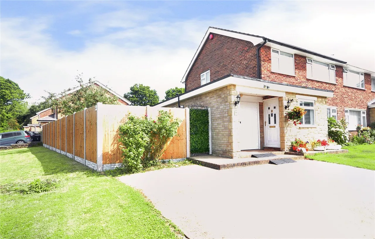 Hackenden Lane, East Grinstead, RH19, photo 15