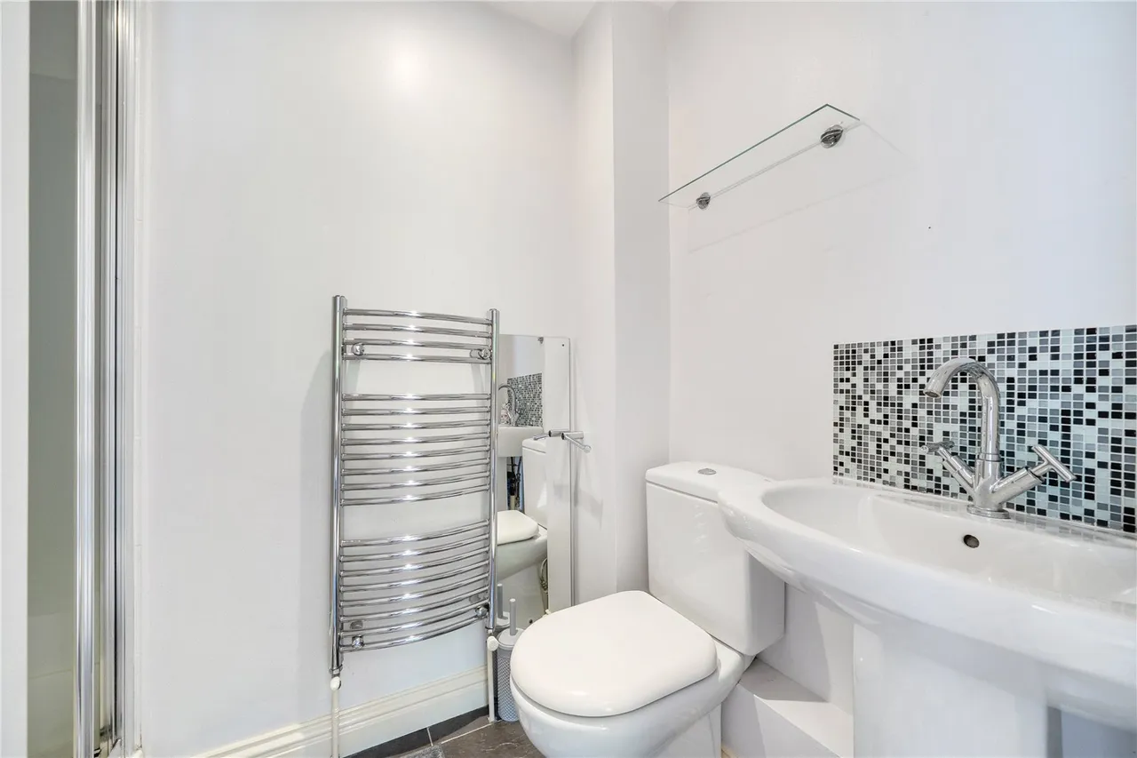 Rosewood Way, West End, GU24, photo 18
