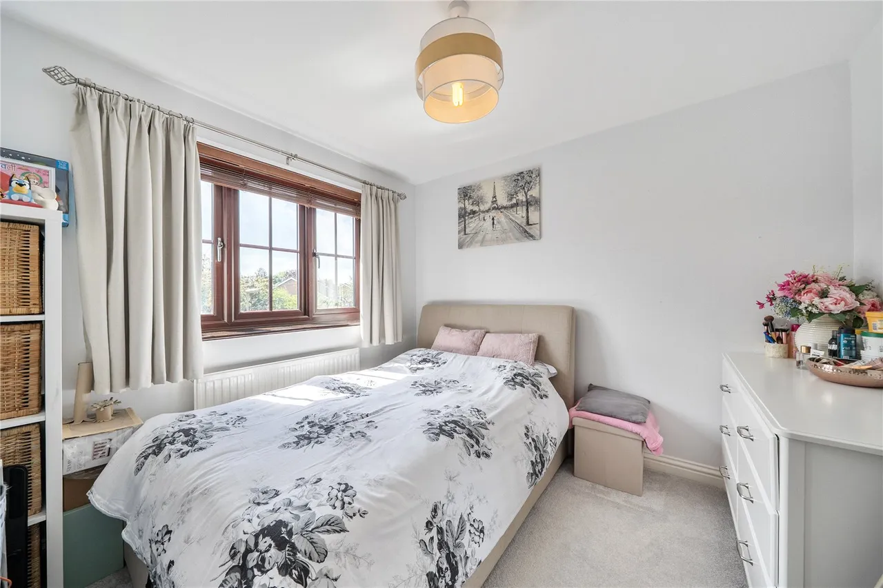Rosewood Way, West End, GU24, photo 8
