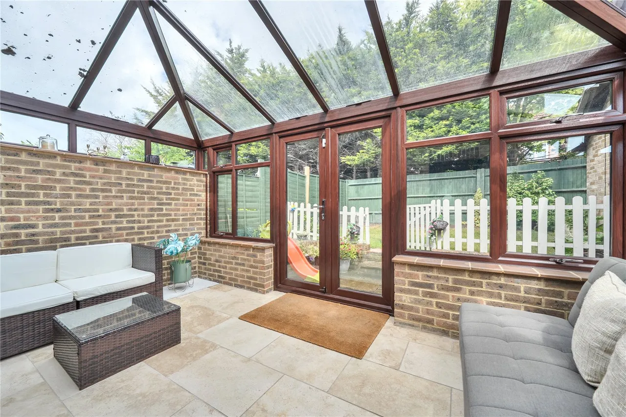 Rosewood Way, West End, GU24, photo 5