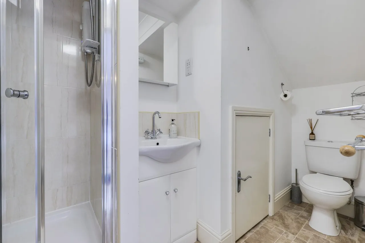 Low Lane, Horsforth, LS18, photo 10