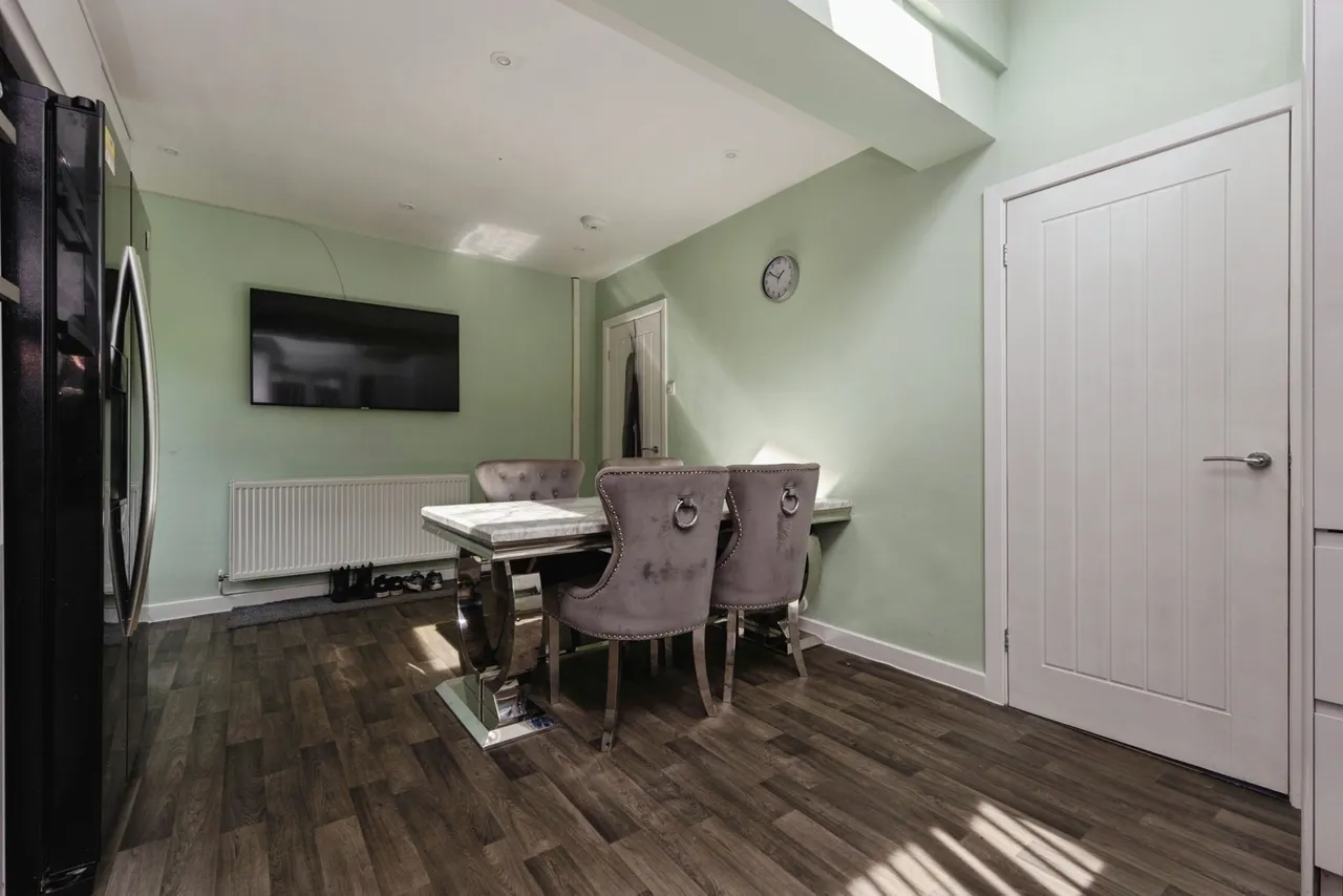 Aston Avenue, Manchester, Greater Manchester, M14, photo 12