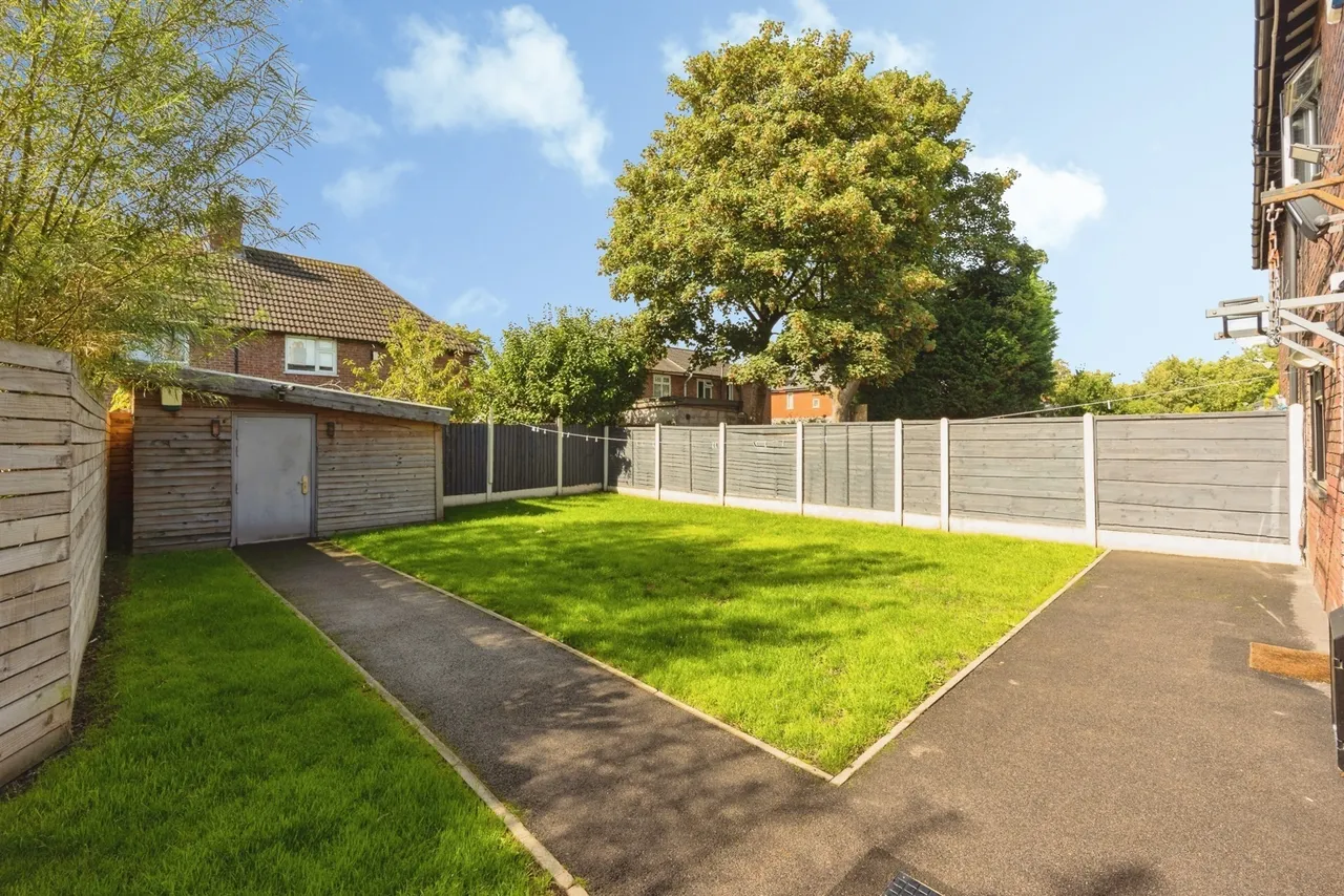 Aston Avenue, Manchester, Greater Manchester, M14, photo 28