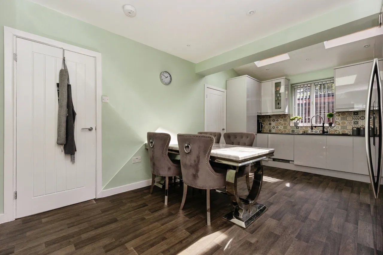 Aston Avenue, Manchester, Greater Manchester, M14, photo 4