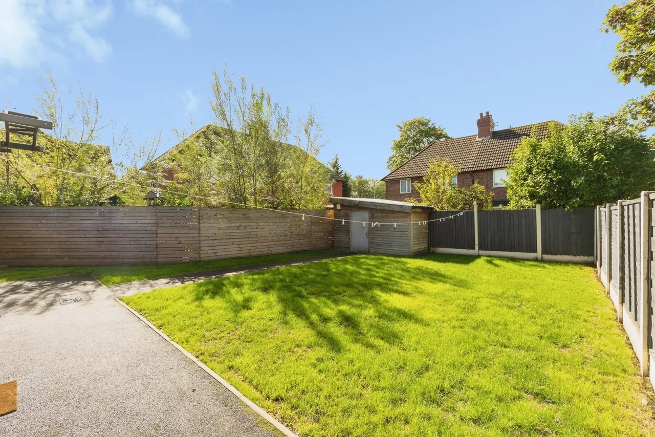 Aston Avenue, Manchester, Greater Manchester, M14, photo 27