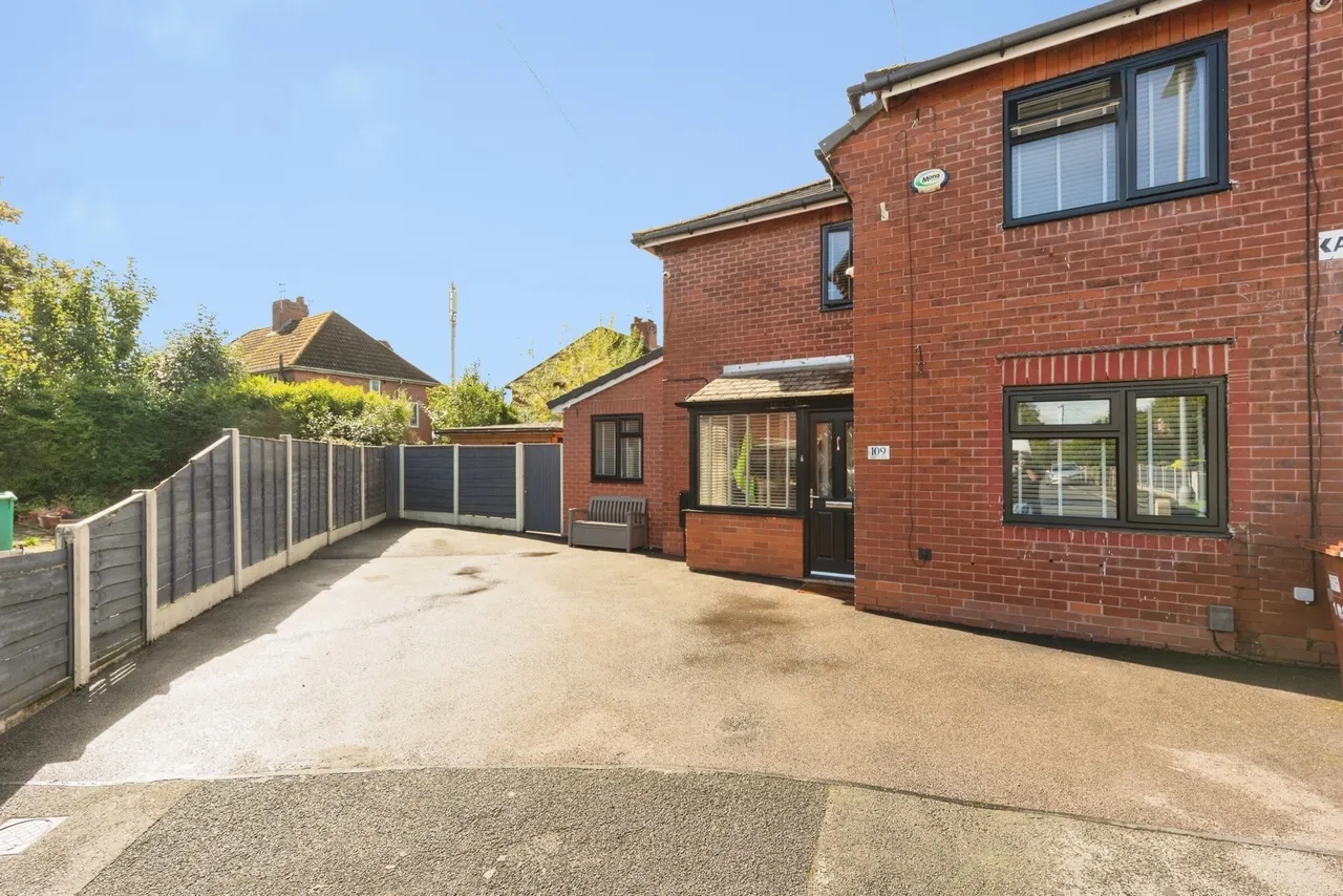 Aston Avenue, Manchester, Greater Manchester, M14, photo 30