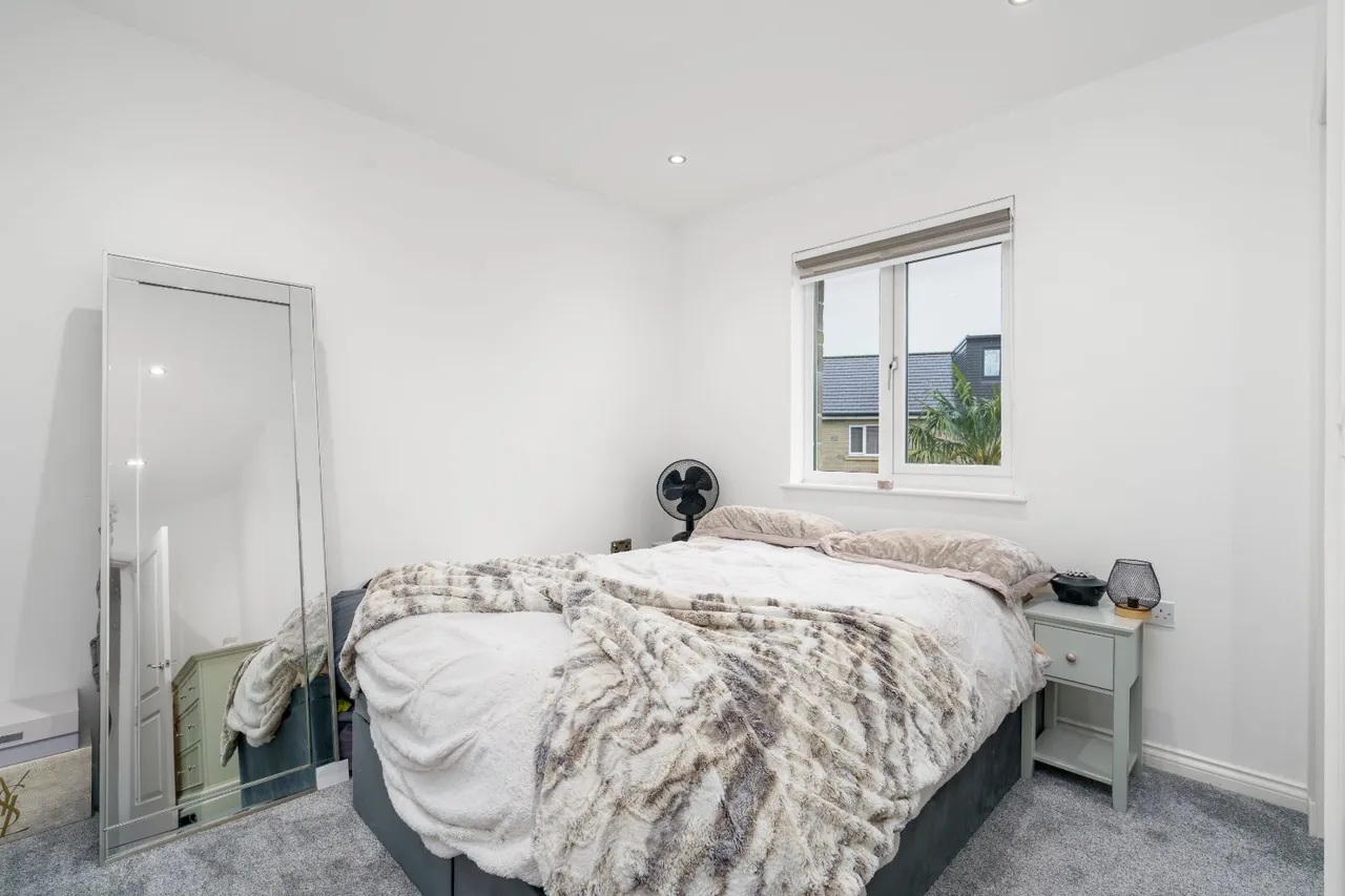 Dovecote Road, Strines, SK6, photo 19