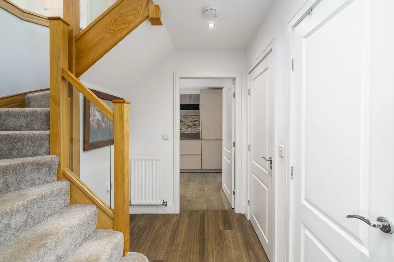 Dovecote Road, Strines, SK6, photo 10