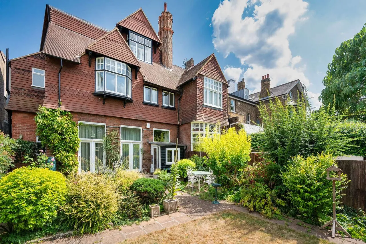 Chiswick Mall, London, W4, photo 11
